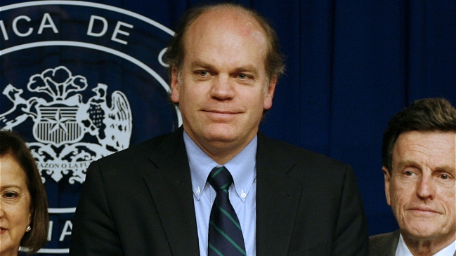 Senador Walker detalló iniciativa que pretende modificar el binominal