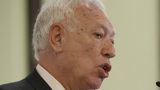 Canciller español ofreció disculpas a Evo Morales