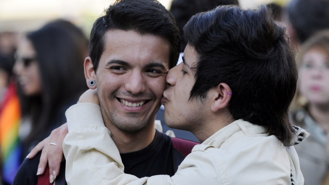 Gobierno puso urgencia a Acuerdo de Vida en Pareja