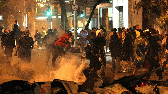 Policía arrestó a 46 personas por disturbios en Río de Janeiro