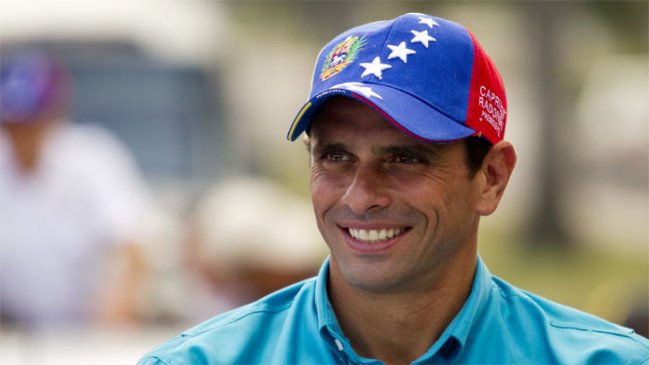 Capriles solicitó reuniones con Piñera y Bachelet en su visita a Chile