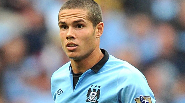 Jugador de Manchester City: A Pellegrini le gusta presionar arriba