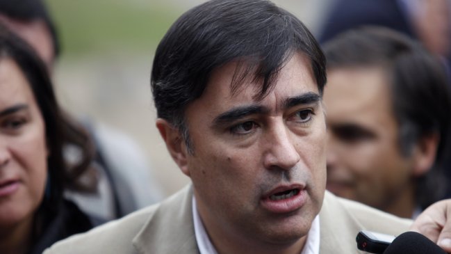 Desbordes: Entiendo que Longueira está bien enfermo