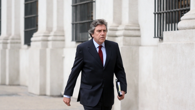 Espina: Actitud zigzagueante de directiva afecta imagen de RN