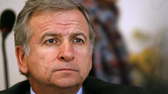 Hacienda: Sipco operará esta semana para atenuar nueva alza de bencinas