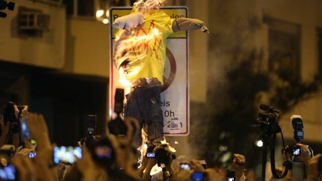 Manifestantes protestaron en rechazo a visita del papa Francisco a Brasil