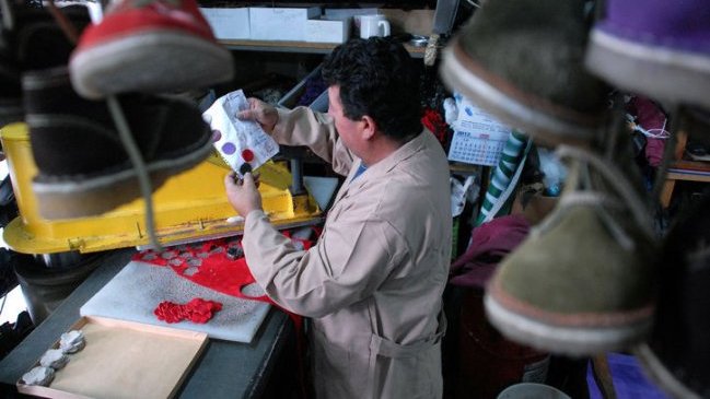 Desempleo en Gran Santiago bajó a 6,2 por ciento