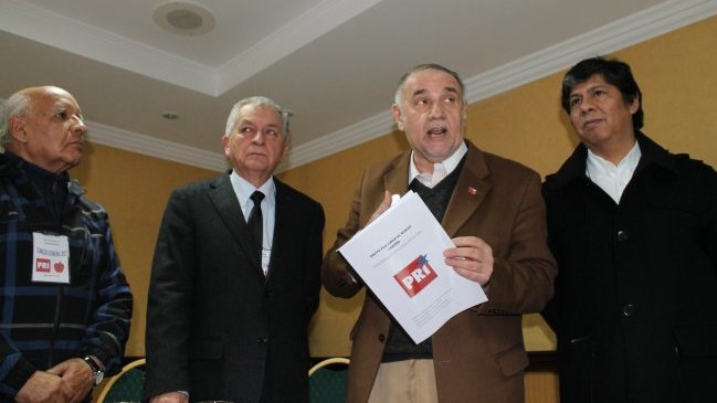 El PRI propuso construir un pacto de centro con RN y la DC