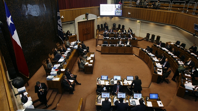 Propuesta PS-PPD pretende reemplazar sistema binominal por uno proporcional