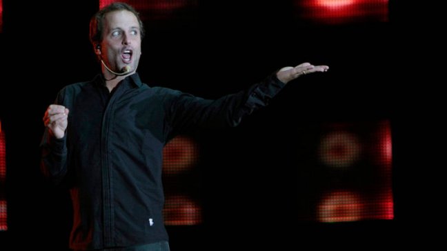 En Metro y Transantiago se podrán descargar las mejores rutinas de Stefan Kramer