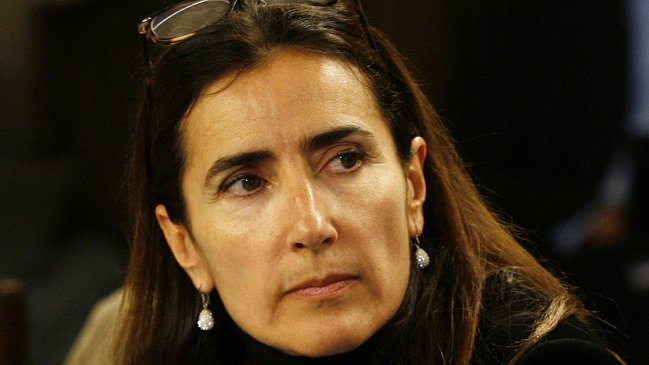 Schmidt a estudiantes: El diálogo lo vamos a llevar en el Congreso