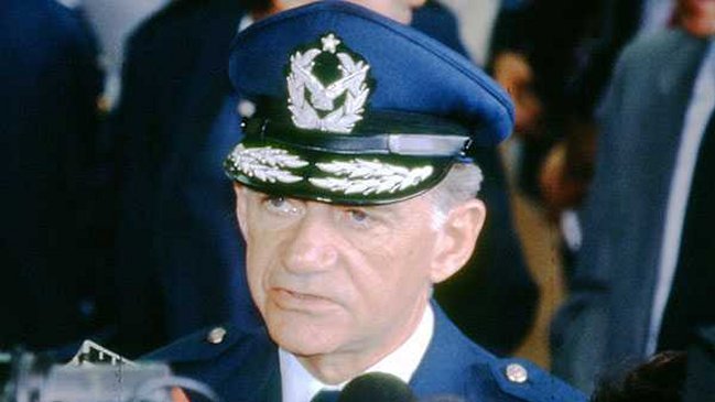 Caso Bachelet: Vuelven a pedir procesamiento de Fernando Matthei