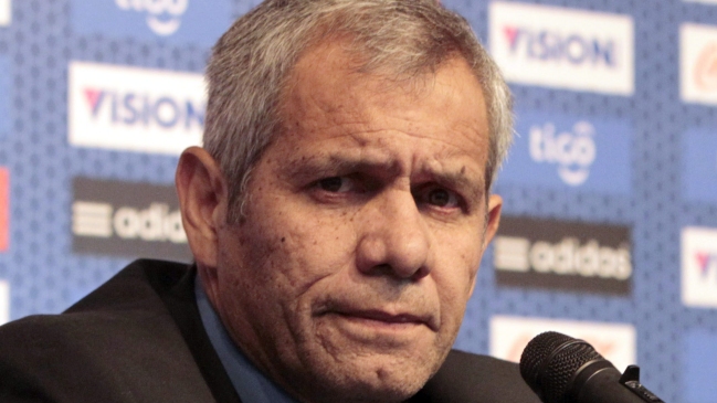 Víctor Genes asumió como nuevo seleccionador de Paraguay