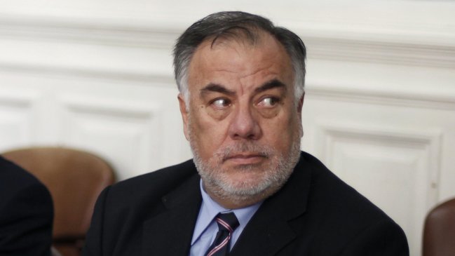 Andrade: Jamás he recibido la sugerencia de apoyar a Giorgio Jackson