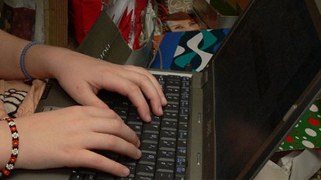 Cuatro mil chilenos han sido notificados por descargas ilegales de música