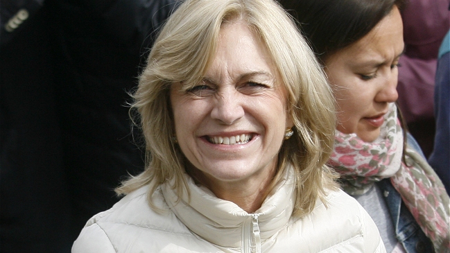 Matthei: Bachelet se demoró mucho en sacar los militares tras el 27-F