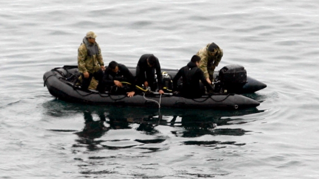 Buzos de Labocar buscan evidencias sobre causas de explosión en Laguna Verde
