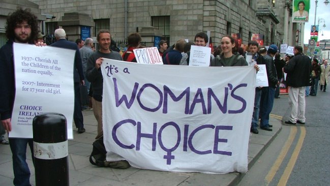 Irlanda ya tiene su primera ley del aborto