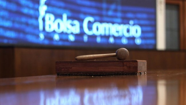 Bolsa de Santiago vivió su mejor jornada en casi dos años