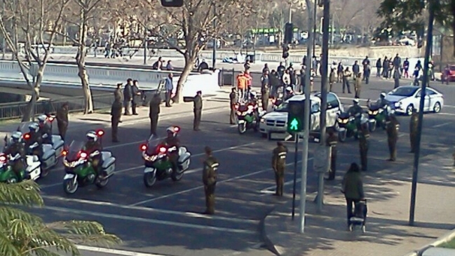 Carabinero fallecido es velado en la iglesia institucional