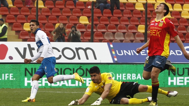 U. Católica venció a U. Española en Santa Laura y festejó su segundo triunfo en el Apertura