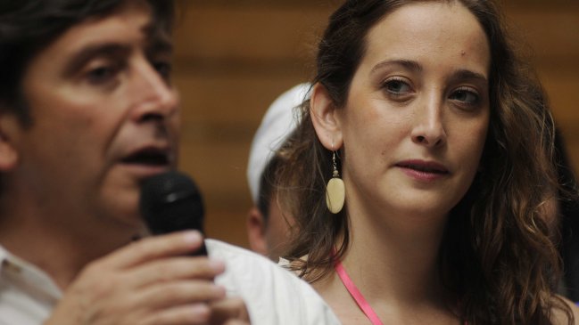 Hija de Golborne evalúa candidatura a diputada por la UDI