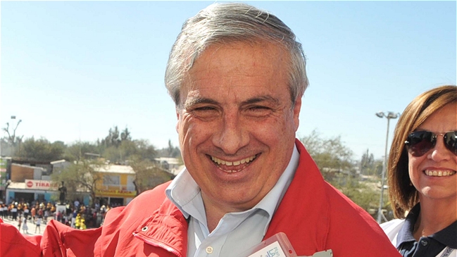 Ministro Mañalich llamó al alcalde de Tocopilla a 