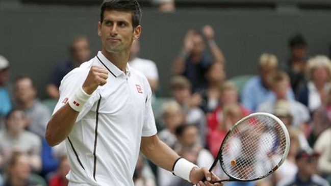 Novak Djokovic pasó fácilmente a octavos de final en Montreal