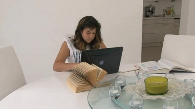 Niña de 11 años tiene más coeficiente intelectual que Einstein y Hawking