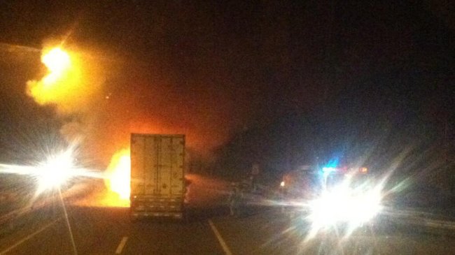 Ataques incendiarios contra camiones se registraron en La Araucanía