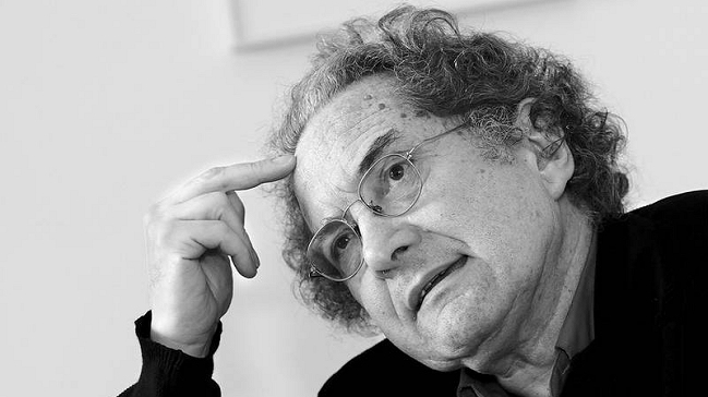 Ricardo Piglia ganó el Premio Iberoamericano de Narrativa Manuel Rojas