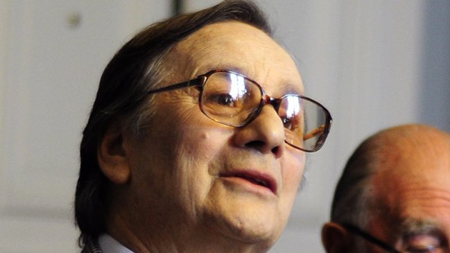 Belisario Velasco: Fuimos minoritarios en la condena al golpe