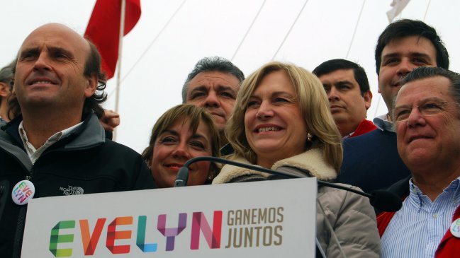 Evelyn Matthei inició en Coquimbo campaña 