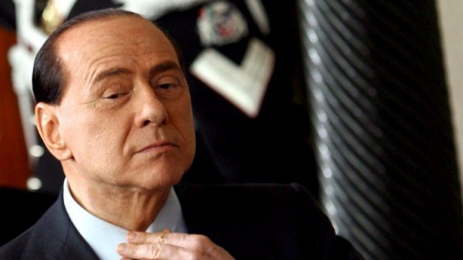Berlusconi anunció que no pedirá indulto al presidente de la República