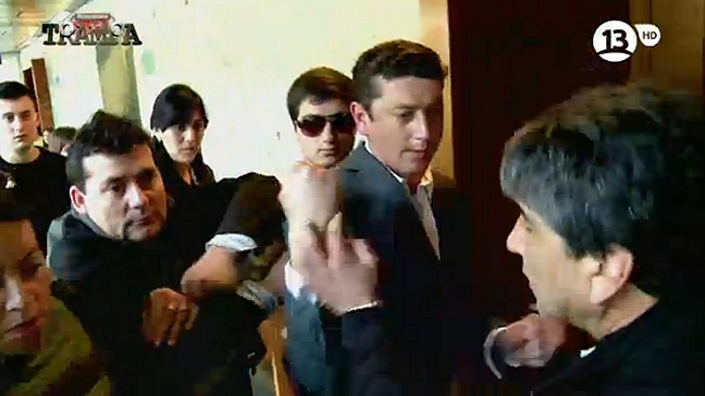 Acusaciones cruzadas entre 