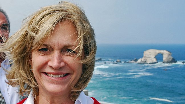 Matthei pidió endurecer leyes para el ingreso de inmigrantes en Antofagasta