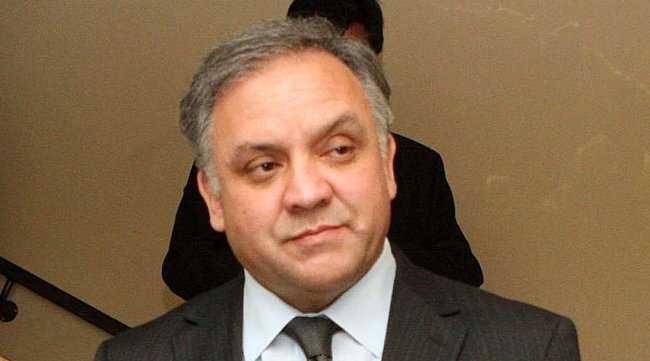 Ex ministro: Armas químicas de Pinochet debieron informarse 