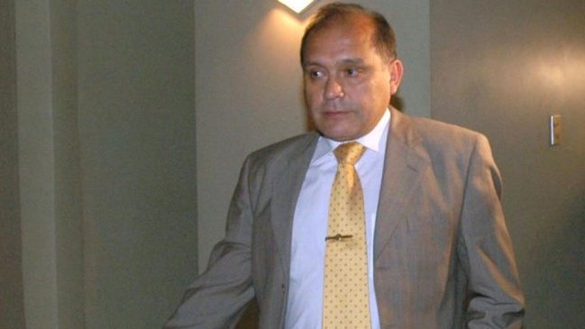 Ministro en visita desechó petición del CDE para reabrir el caso Riggs