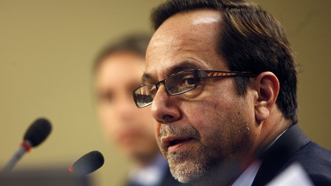 Contraloría no quiere que sus dictámenes sean 