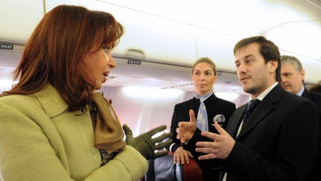 Presidente de Aerolíneas Argentinas pidió al gobierno quitarle rutas a LAN