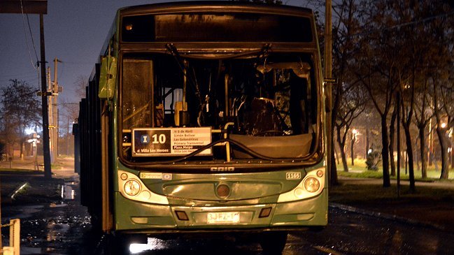 Dirigente de Villa Francia cree que quema de buses 