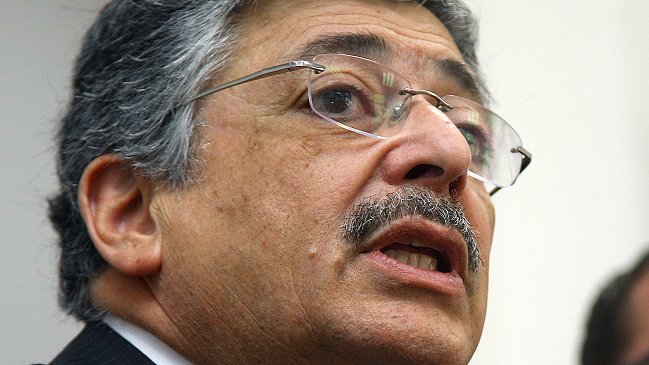 Alumnos de octavo básico serán vacunados contra el coqueluche
