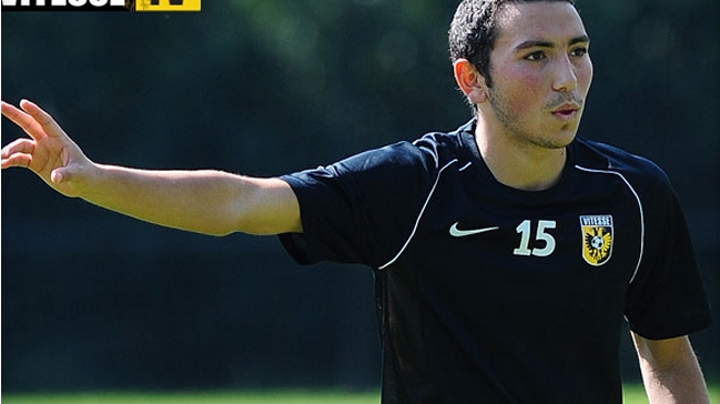 Cristián Cuevas se integró a Vitesse: Es un sueño cumplido jugar en Europa
