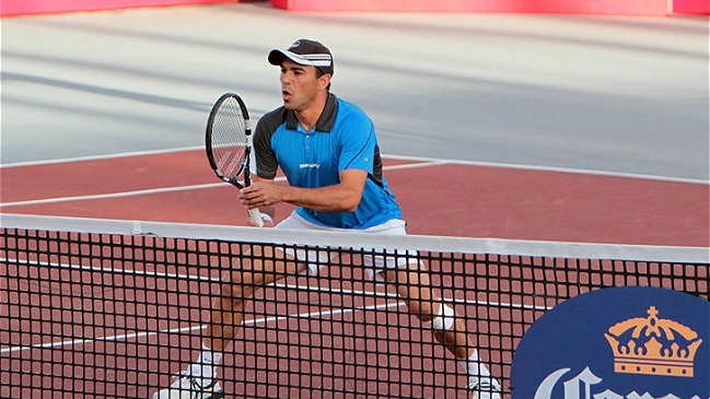 Número uno dominicano: Chile no deja de ser peligroso en Copa Davis