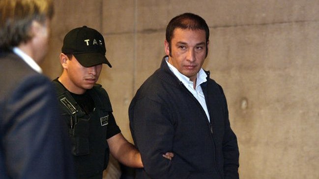 Hija de ejecutivo de Banco Central ratificó denuncia por abusos sexuales