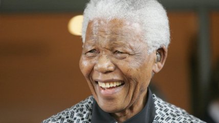 Mandela abandonó el hospital después de casi tres meses internado