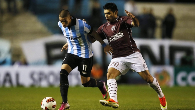 Delantero de Lanús, próximo rival de la U, partió a Rennes de Francia