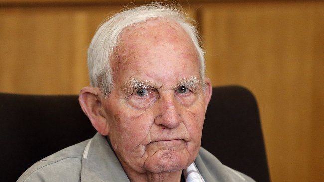 Comienza en Alemania juicio contra criminal nazi de 92 años