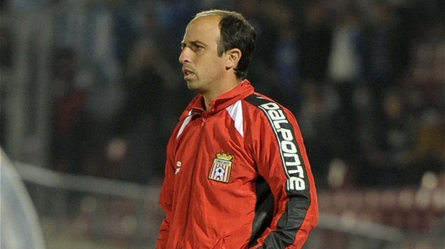 Pablo Abraham confirmó su llegada a la banca de Ñublense