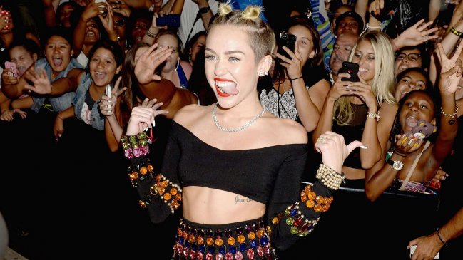 10 cosas que falta hacer a Miley Cyrus para ser una verdadera estrella del pop